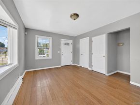 86 Remsen Avenue, Hempstead NY 11550