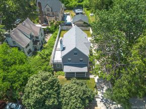 83-34 116th Street, Kew Gardens NY 11418