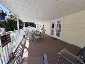 658 Sound Avenue E10, Calverton NY 11933