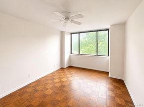 27010 Grand Central Parkway 4M, Floral Park NY 11005