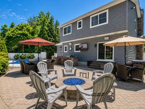 257 4th Street, Saint James NY 11780