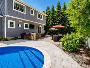 257 4th Street, Saint James NY 11780