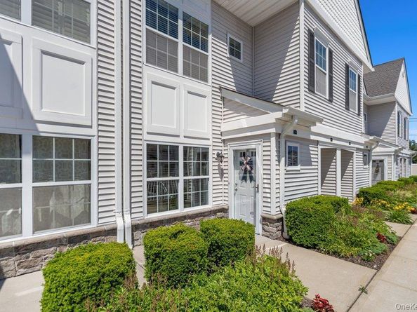 54 Spring Drive, Seaford NY 11783