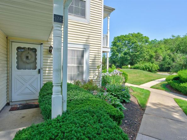 178 Fairview Circle, Middle Island NY 11953