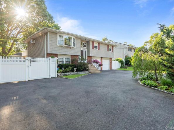 1296 Oak Avenue, West Islip NY 11795