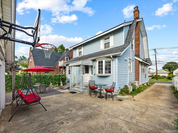 42 N Corona Avenue, Valley Stream NY 11580