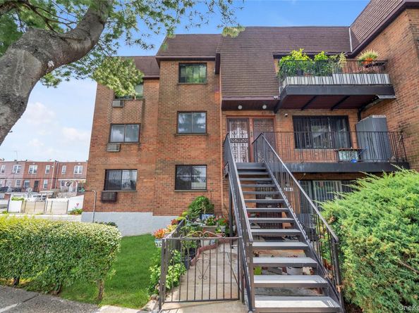 74-49 Calamus Avenue 51, Elmhurst NY 11373