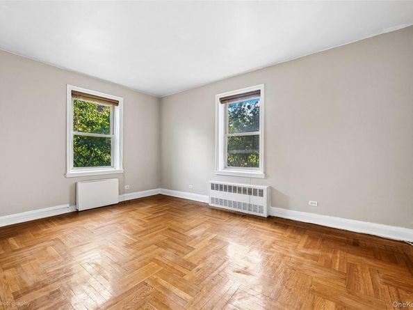 48-42 44th Street 4J, Woodside NY 11377