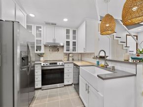 4034  Rawlins Street  207, Dallas Texas 75219