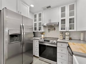 4034  Rawlins Street  207, Dallas Texas 75219