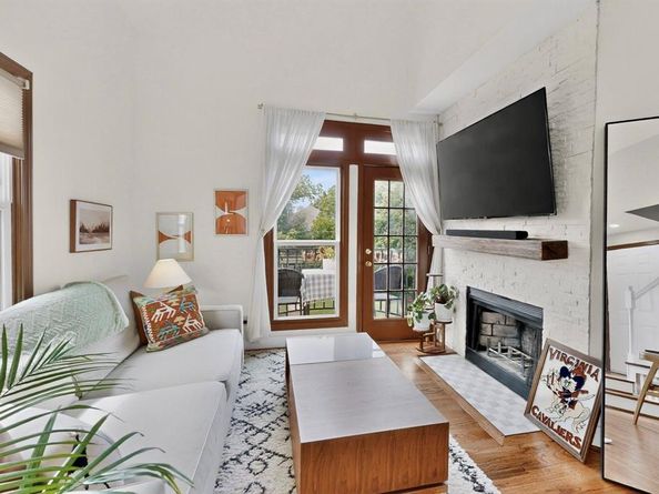 4034  Rawlins Street  207, Dallas Texas 75219