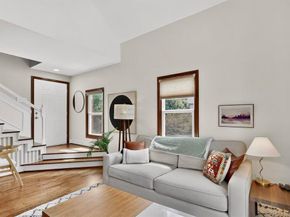 4034  Rawlins Street  207, Dallas Texas 75219