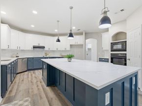 7000  Winthorp Drive , Arlington Texas 76001