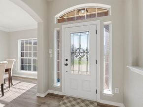 7000  Winthorp Drive , Arlington Texas 76001