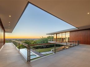 3736  Aviemore  , Fort Worth Texas 76109