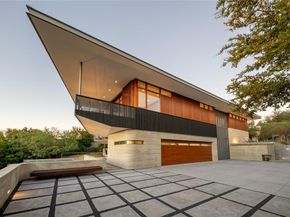 3736  Aviemore  , Fort Worth Texas 76109