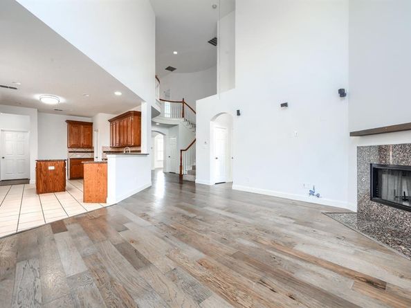 1127  Valley Vista Drive , Irving Texas 75063
