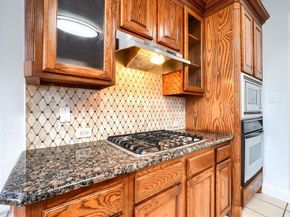 1127  Valley Vista Drive , Irving Texas 75063