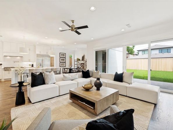 6167  Velasco Avenue , Dallas Texas 75214