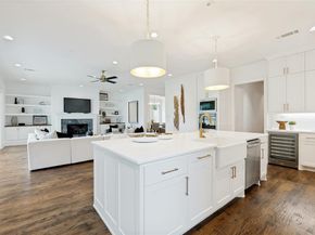 6167  Velasco Avenue , Dallas Texas 75214
