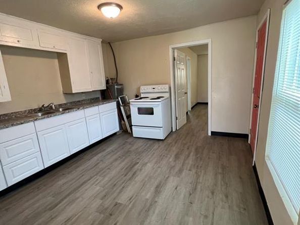 3812  Hancock Street , Dallas Texas 75210