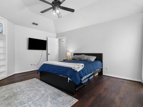 2600 S Meadow Drive , Fort Worth Texas 76133