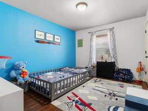 2600 S Meadow Drive , Fort Worth Texas 76133