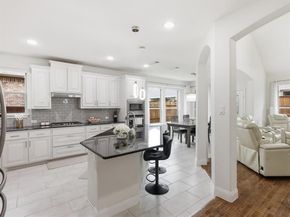 5821  Hightower Street , Aubrey Texas 76227