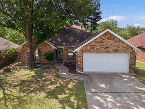 3918  Winston Drive , Denton Texas 76210