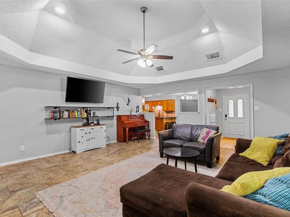 3918  Winston Drive , Denton Texas 76210