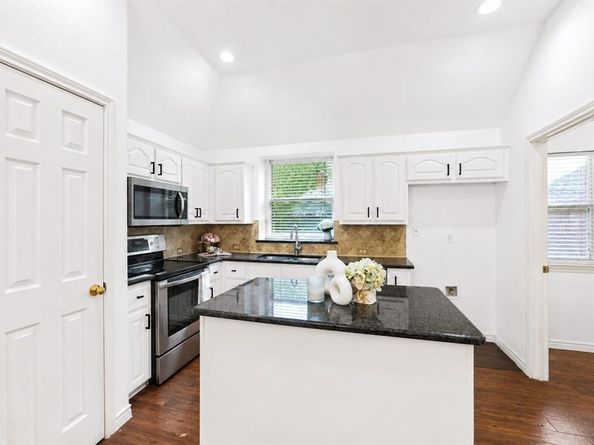306  Fairfax Drive , Allen Texas 75013