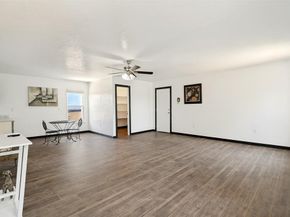 2666  Burton Avenue , Fort Worth Texas 76105
