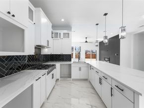 4107  Vineyard Drive , Dallas Texas 75212