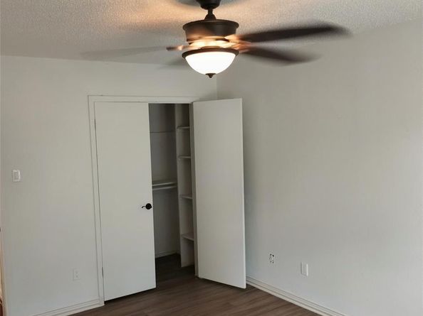 704  Manhattan Drive , Dallas Texas 75217