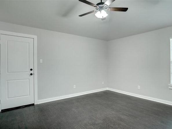 3324  Willing Avenue , Fort Worth Texas 76110