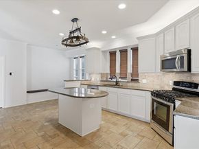 1418  Sea Pines Drive , Savannah Texas 76227