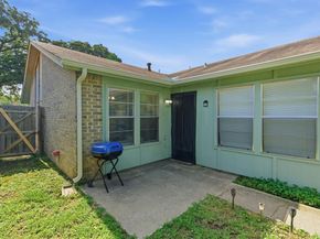 518-520  Guerin Drive , Arlington Texas 76012