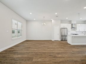 714 N Plano Road , Richardson Texas 75081