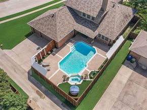 6802  Lochmoor Lane , Garland Texas 75044