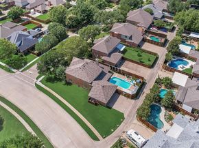 6802  Lochmoor Lane , Garland Texas 75044