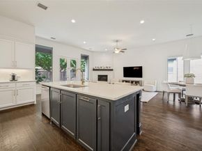 2213  Leslie Lane , McKinney Texas 75072