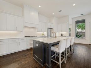 2213  Leslie Lane , McKinney Texas 75072