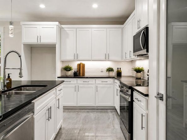 1963  Dennison Street , Dallas Texas 75212