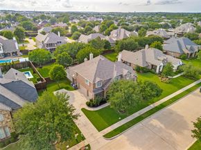 1209  Diamond Leaf Drive , Corinth Texas 76208