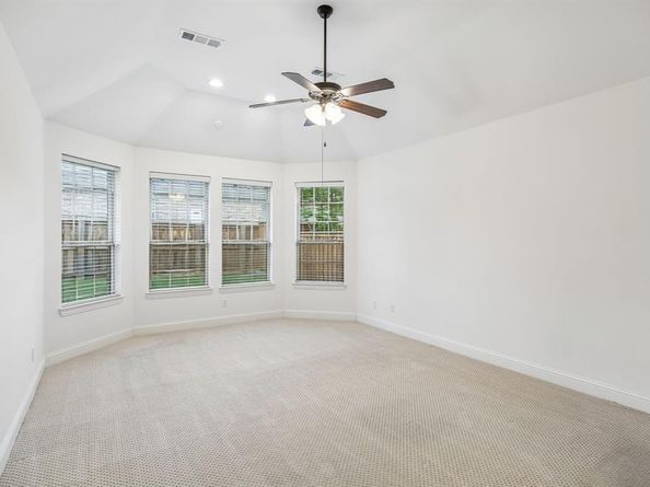 6119  Mulholland Drive , Irving Texas 75039