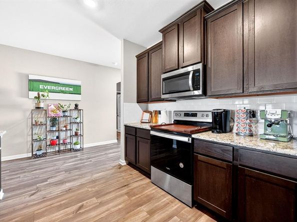 1033  McDonald Drive , Crowley Texas 76036