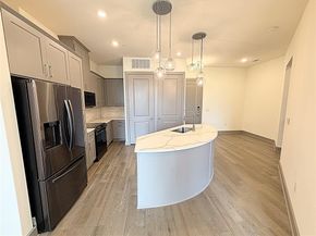 2700  Old Denton Road  3311, Carrollton Texas 75007