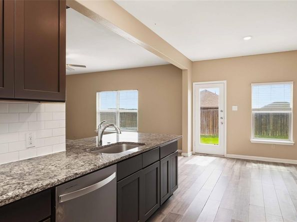 265  Honeysuckle Lane , Princeton Texas 75407