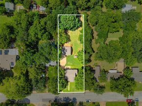 1015  Wilshire Boulevard , Arlington Texas 76012