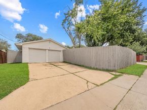 7636  La Risa Drive , Dallas Texas 75248